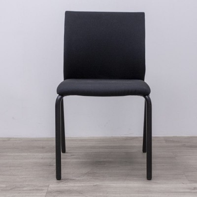 Chaise 4 pieds Steelcase noir