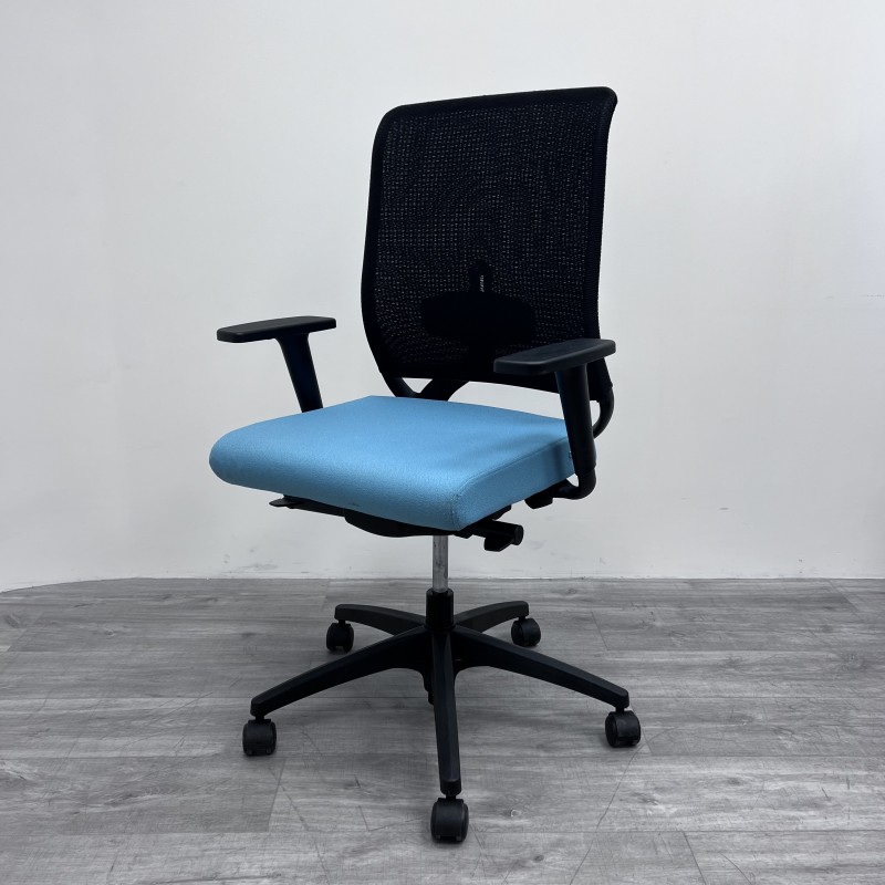 Moving Ecochair Turquoise 3D