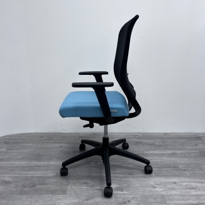 Moving Ecochair Turquoise 3D