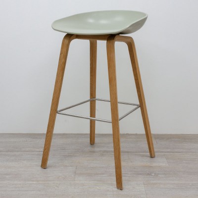 HAY About a Stool AAS32 Vert Pastel