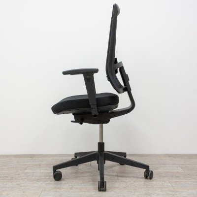 Fauteuil Add Form tissu Noir 4D