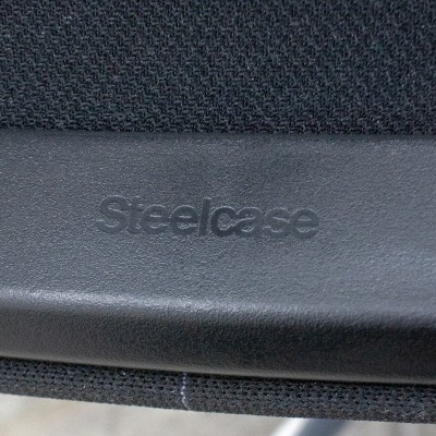 Steelcase Think V1 Gris 3D