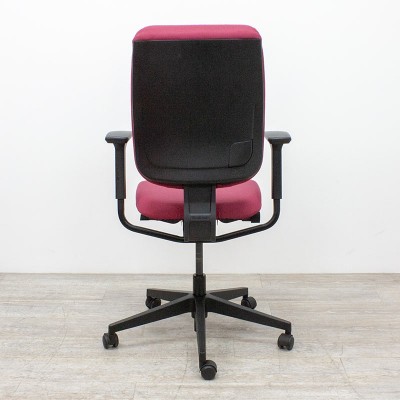 Steelcase Reply Fuschia