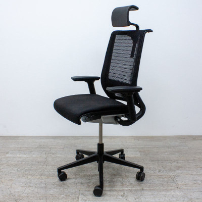 Steelcase Think V1 Noir 3D Têtière