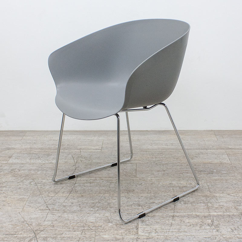 Chaise coque gris