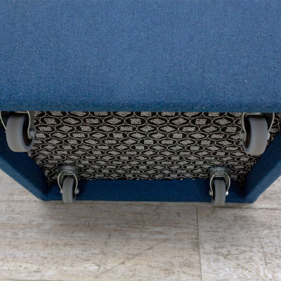 Buzzispace pouf acoustique Bleu F. Buzzispace pouf acoustique Bleu F.