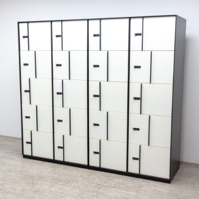 Vestiaire 10 cases Noir /Blanc