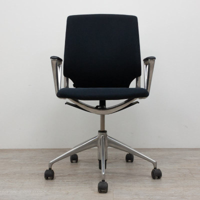 Vitra Meda Chair Tissu Noir