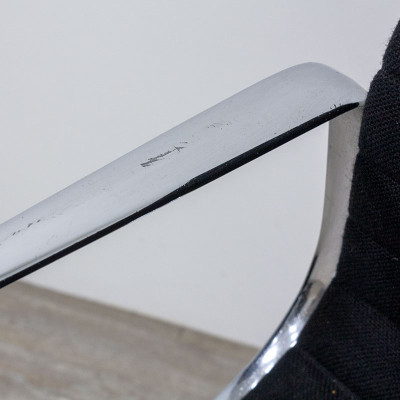 HERMAN MILLER EA108 Noir / Chromé