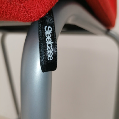 Tabouret Steelcase B-Free Rouge