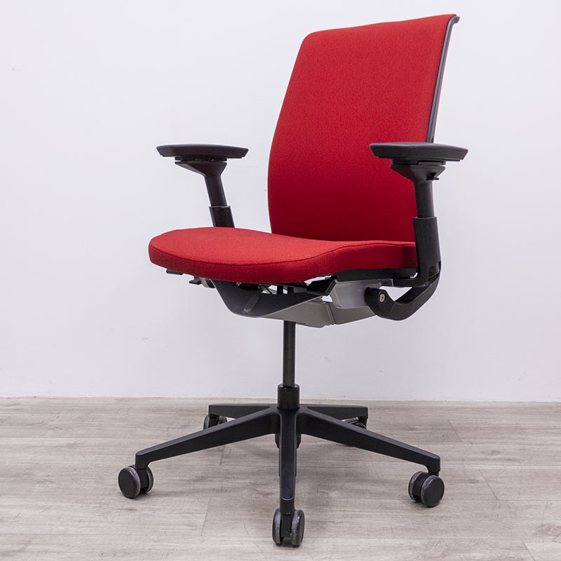 Steelcase Think V2 Rouge 4D