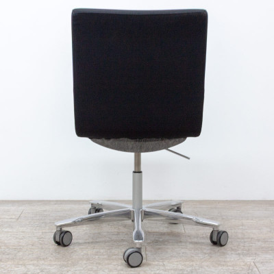 KINNARPS Koy en tissu Noir