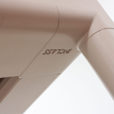 INCLASS Sui table L160 Beige