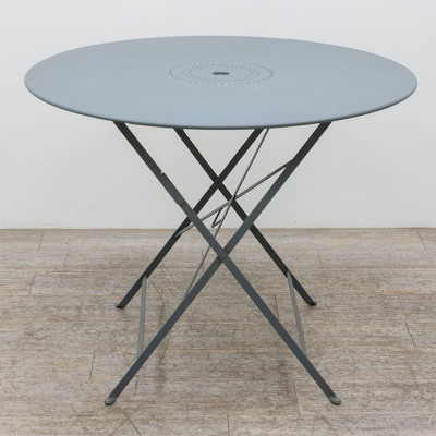 Table ronde d'extérieur Gris