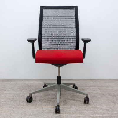 STEELCASE Think Rouge / Noir 1D