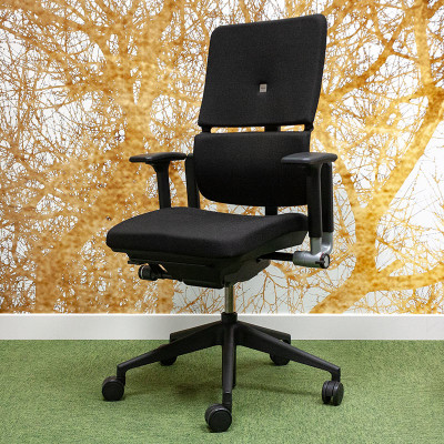 Steelcase Please 2 Noir 3D