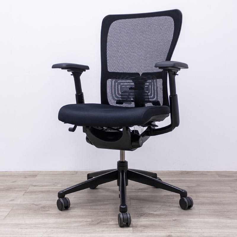 Haworth Comforto 89 / Zody Noir 4D