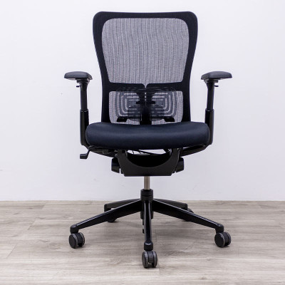 Haworth Comforto 89 / Zody Noir 4D