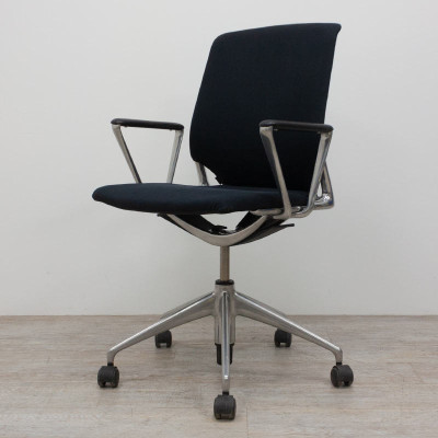 Vitra Meda Chair Tissu Noir