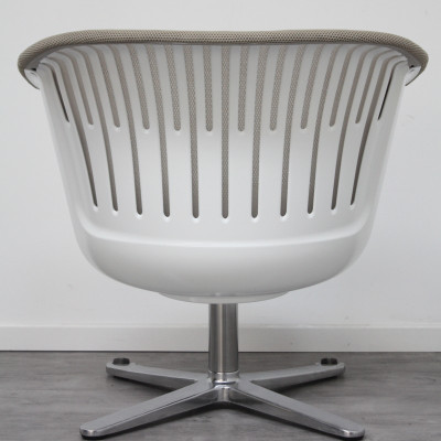 Steelcase I2I Beige