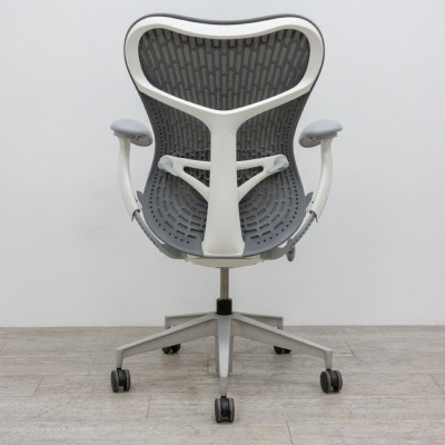 Herman Miller Mirra 2 Accoudoirs 4D