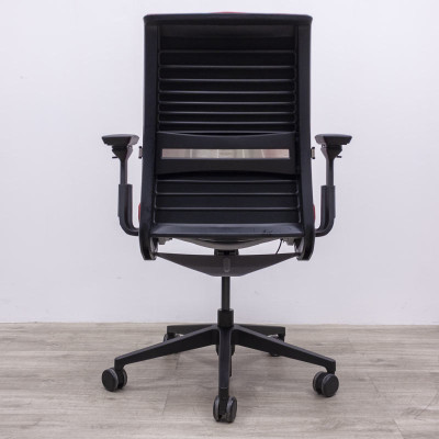 Steelcase Think V2 Rouge 4D