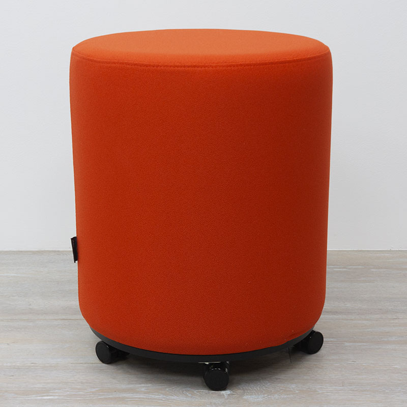 Pouf Narbutas Giro en tissu Orange