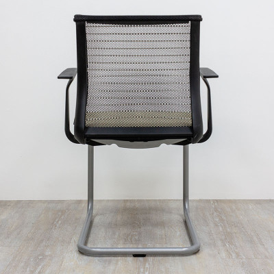 Steelcase Think Ivoire/ Noir+acc.