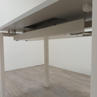 Bureau Majencia L120 Gris / Blanc