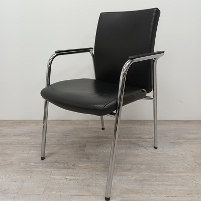 Chaise RIM Cuir Accoudoirs 4 pieds