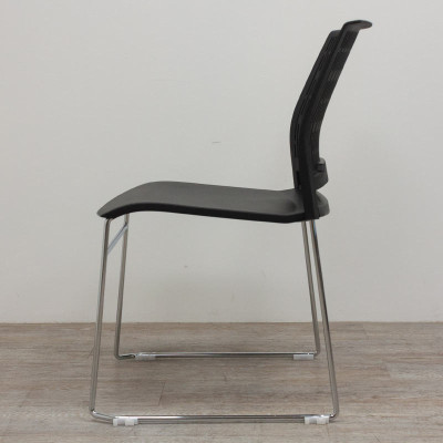 Chaise Grenade Plastique Noir