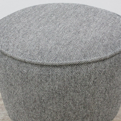 Pouf Gubi Noir / Blanc / Laiton