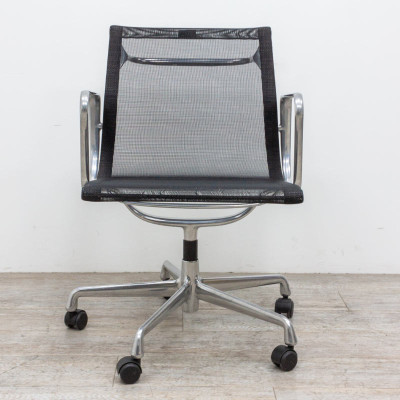 Vitra Aluminium Chair EA 117 Noir