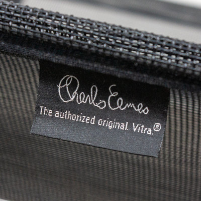 Vitra Aluminium Chair EA 117 Noir