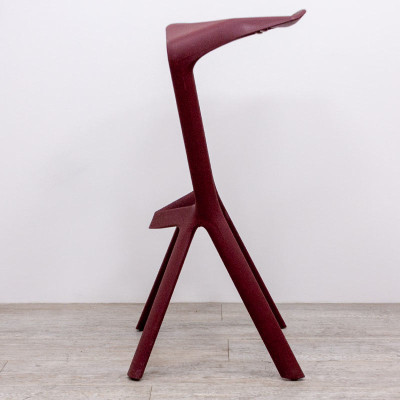 Tabouret Plank Miura Bordeaux