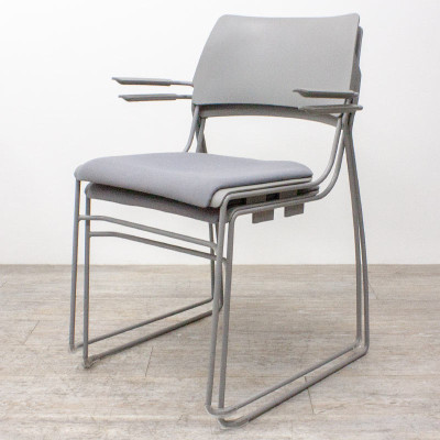 Chaise traineau acc. Gris Clair