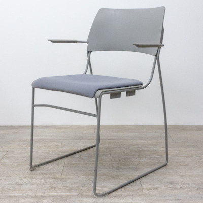 Chaise traineau acc. Gris Clair