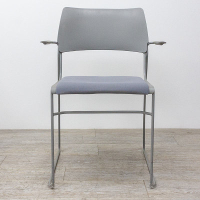 Chaise traineau acc. Gris Clair