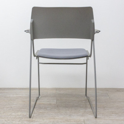 Chaise traineau acc. Gris Clair