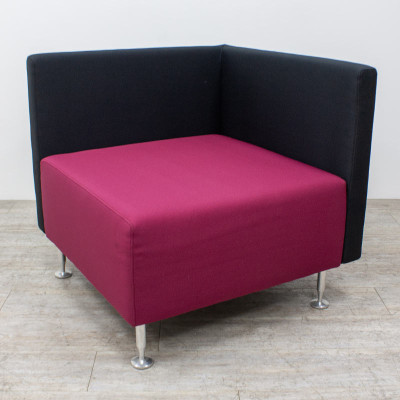 Pouf SEDUS Bordeaux et Noir
