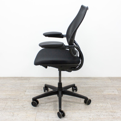 HUMANSCALE Liberty Noir