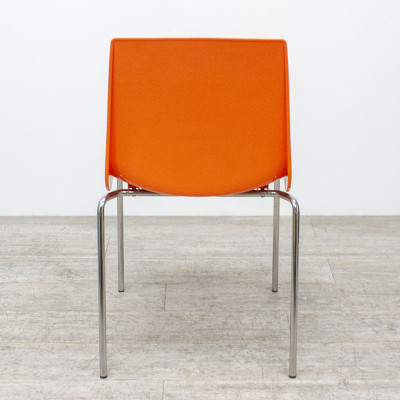 Chaise coque orange