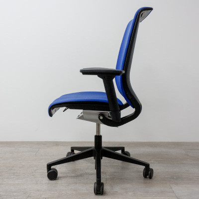 Steelcase Think V1 Bleu 3D 2d Choix