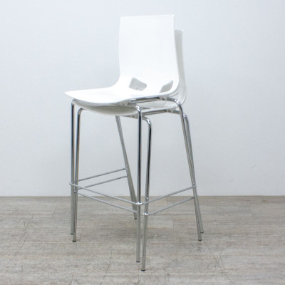 Chaise Haute Nowy Styl Fondo Blanc