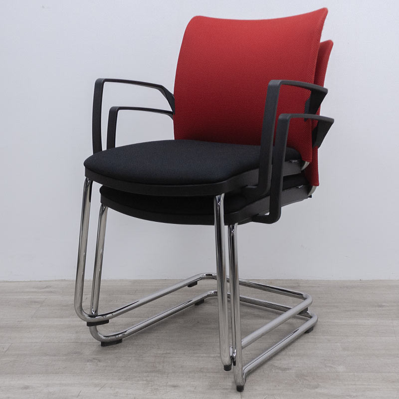 Majencia chaise luge Rouge / Noir