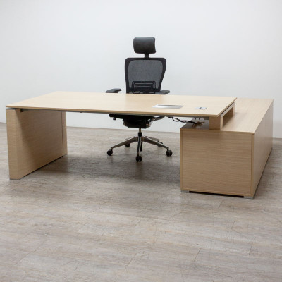 Bureau de direction Chêne Cérusé