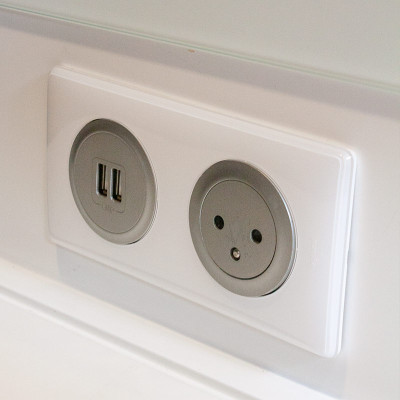 SBS Cabine acoustique porte verre