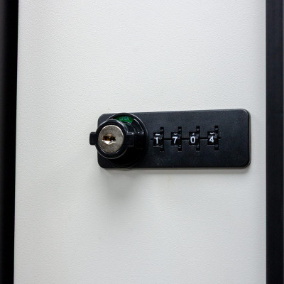 Vestiaire 10 cases Noir /Blanc