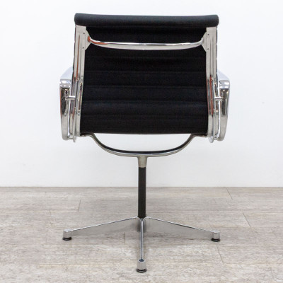 HERMAN MILLER EA108 Noir / Chromé