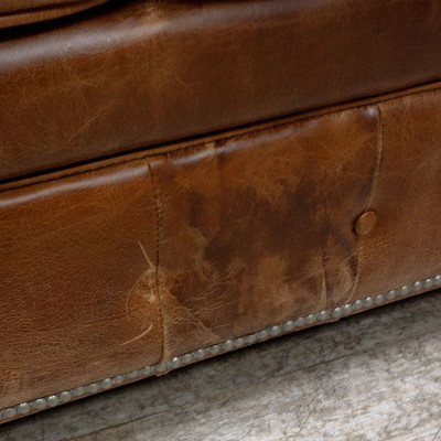 Canapé type Chesterfield en cuir